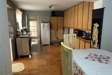 Casa à venda com 4 quartos em Vila Ipojuca, São Paulo, SP