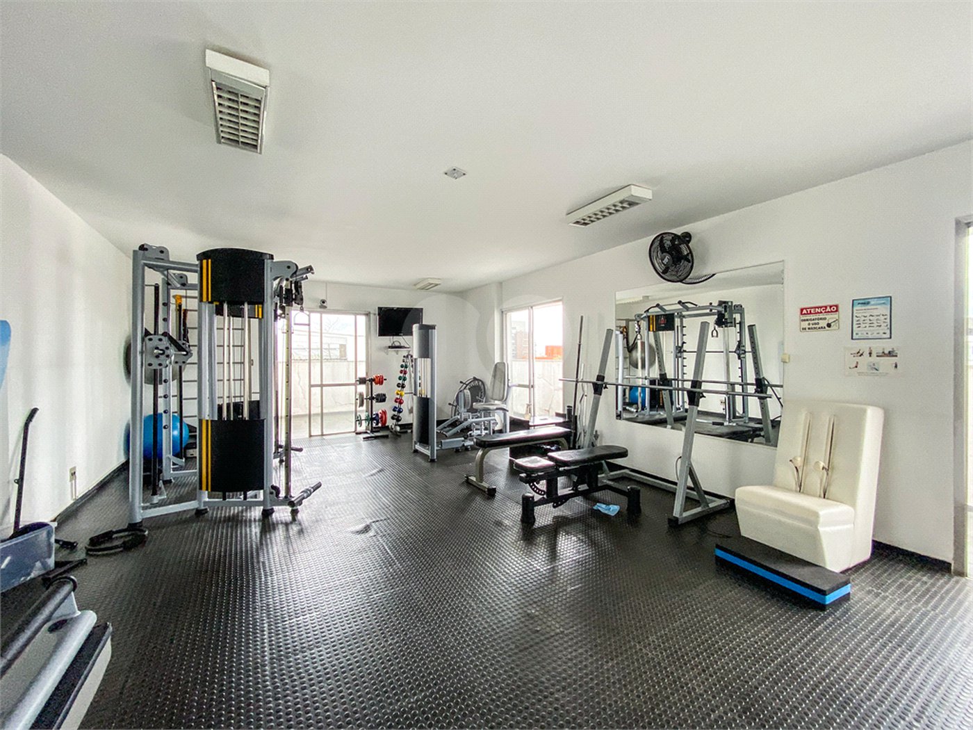 Apartamento à venda com 2 suítes em Indianópolis, São Paulo, SP