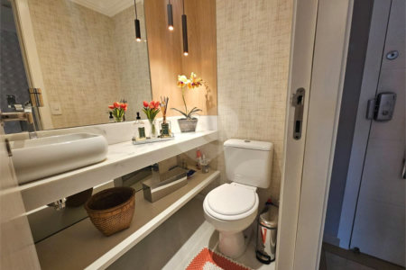 Apartamento à venda com 3 quartos, sendo 1 suíte, em Vila Regente Feijó, São Paulo, SP