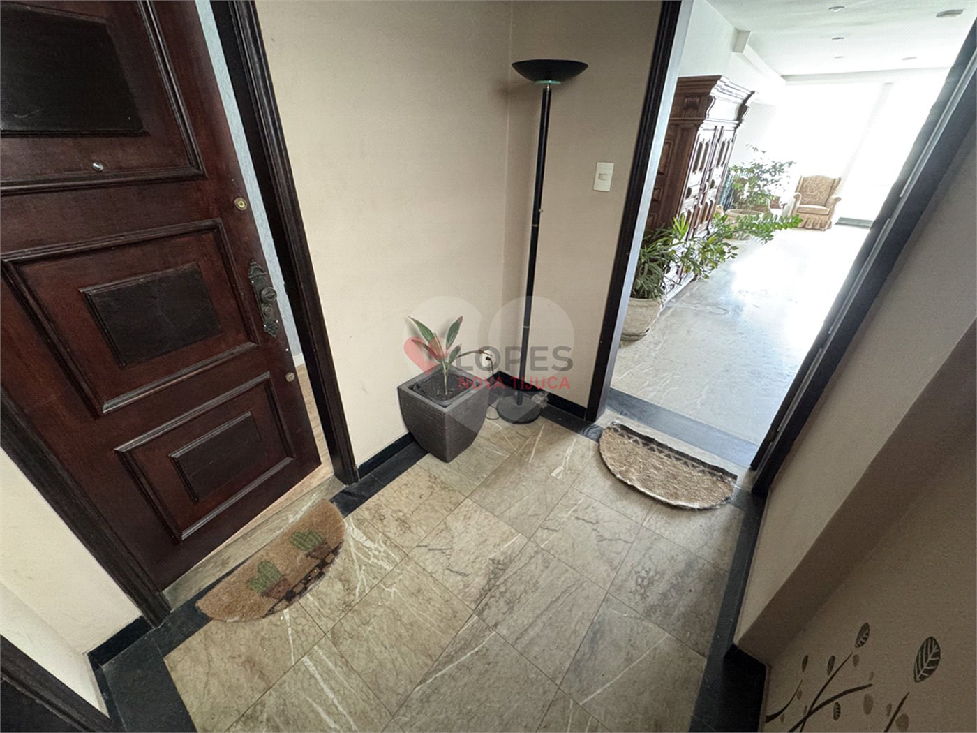 Cobertura à venda ou para alugar com 4 quartos, sendo 2 suítes, em Tijuca, Rio de Janeiro, RJ