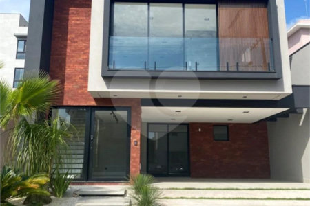 Casa à venda com 4 suítes no condomínio Bella Città, Mogi das Cruzes - SP
