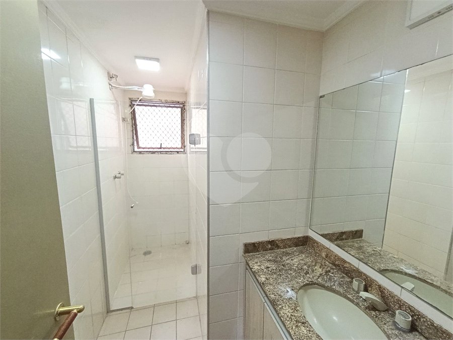 Apartamento à venda com 3 quartos, sendo 1 suíte, no Centro, Ribeirão Preto, SP