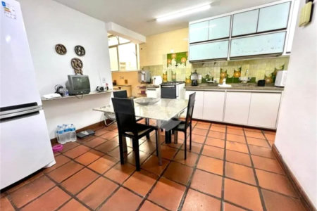 Apartamento à venda com 3 quartos, sendo 1 suíte,  em Lagoa, Rio de Janeiro, RJ