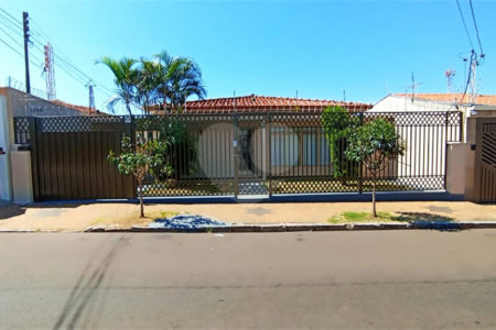 Casa no Centro - São Carlos