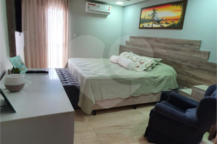 Casa de Vila à venda com 4 quartos, sendo 1 suíte, em Vila Prudente, São Paulo, SP