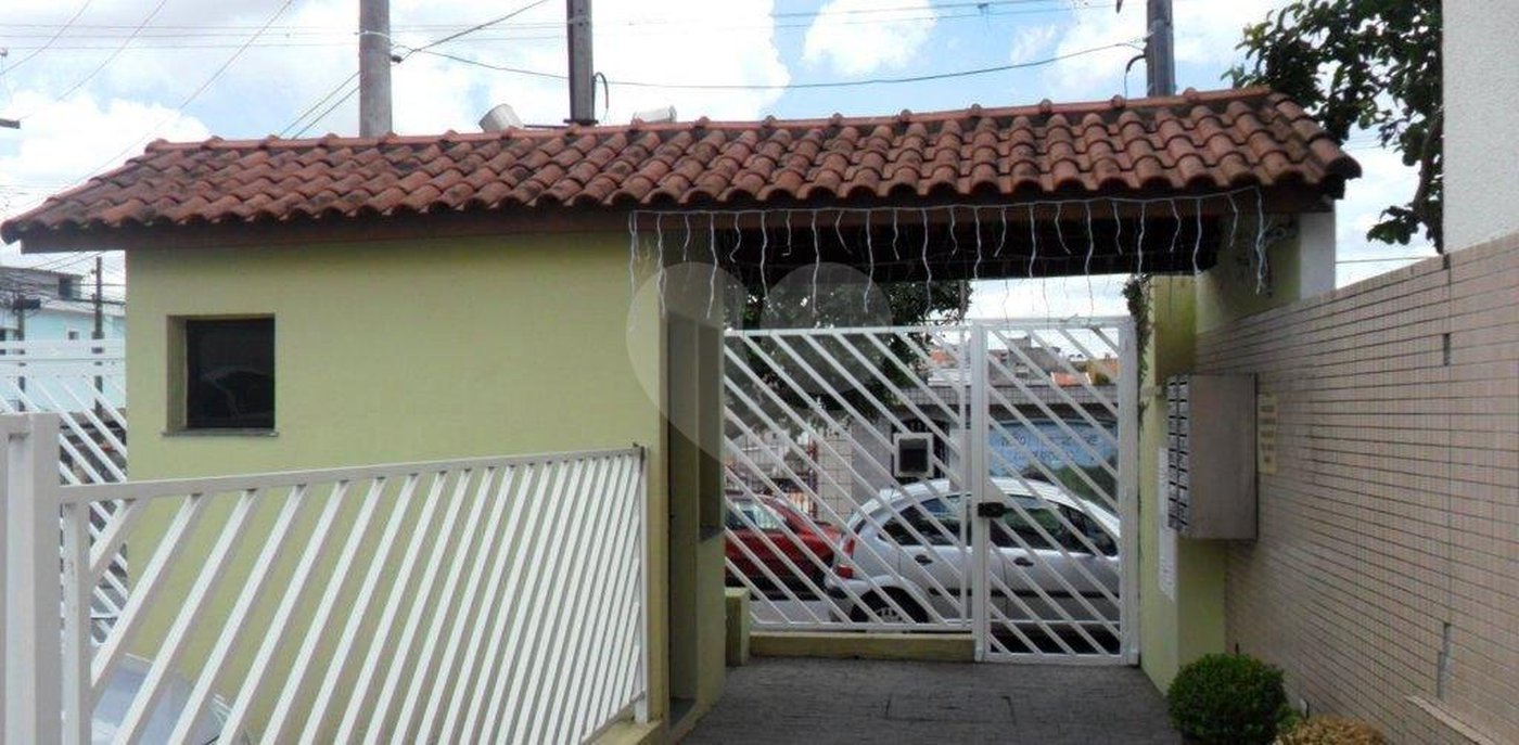 Casa à venda com 2 suítes no condomínio Morada do Sol, São Paulo - SP