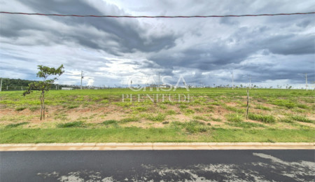 Terreno em condomínio à venda em Alphaville Nova Esplanada, Votorantim, SP