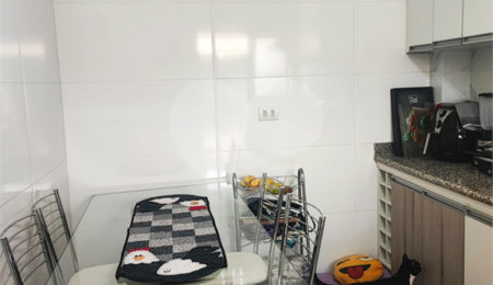 Casa à venda com 2 quartos no condomínio Verbenas, São Paulo - SP