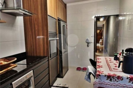 Casa à venda com 3 suítes em Vila Maria Alta, São Paulo, SP