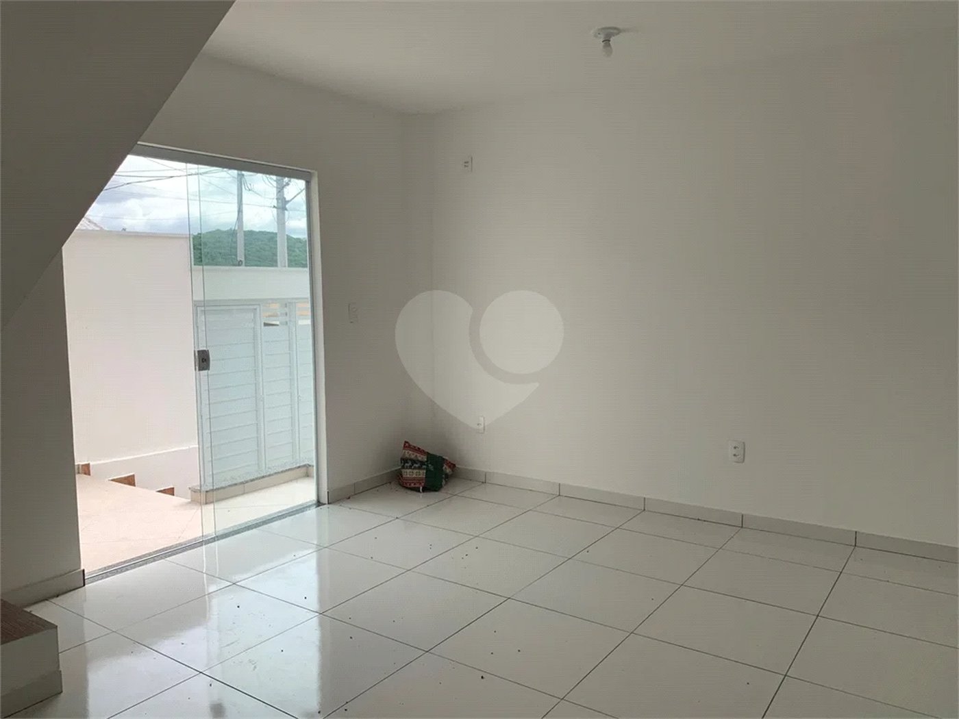 Casa à venda com 2 suítes em Campo Grande, Rio de Janeiro, RJ