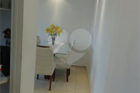 Apartamento à venda com 2 quartos em Parque Fongaro, São Paulo, SP