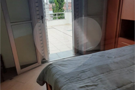 Sobrado à venda com 4 quartos, sendo 1 suíte, em Vila Lúcia, São Paulo, SP