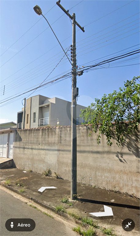 Terreno em Atibaia com 360 metros, bairro Jardim dos Pinheiros, pronto para construir