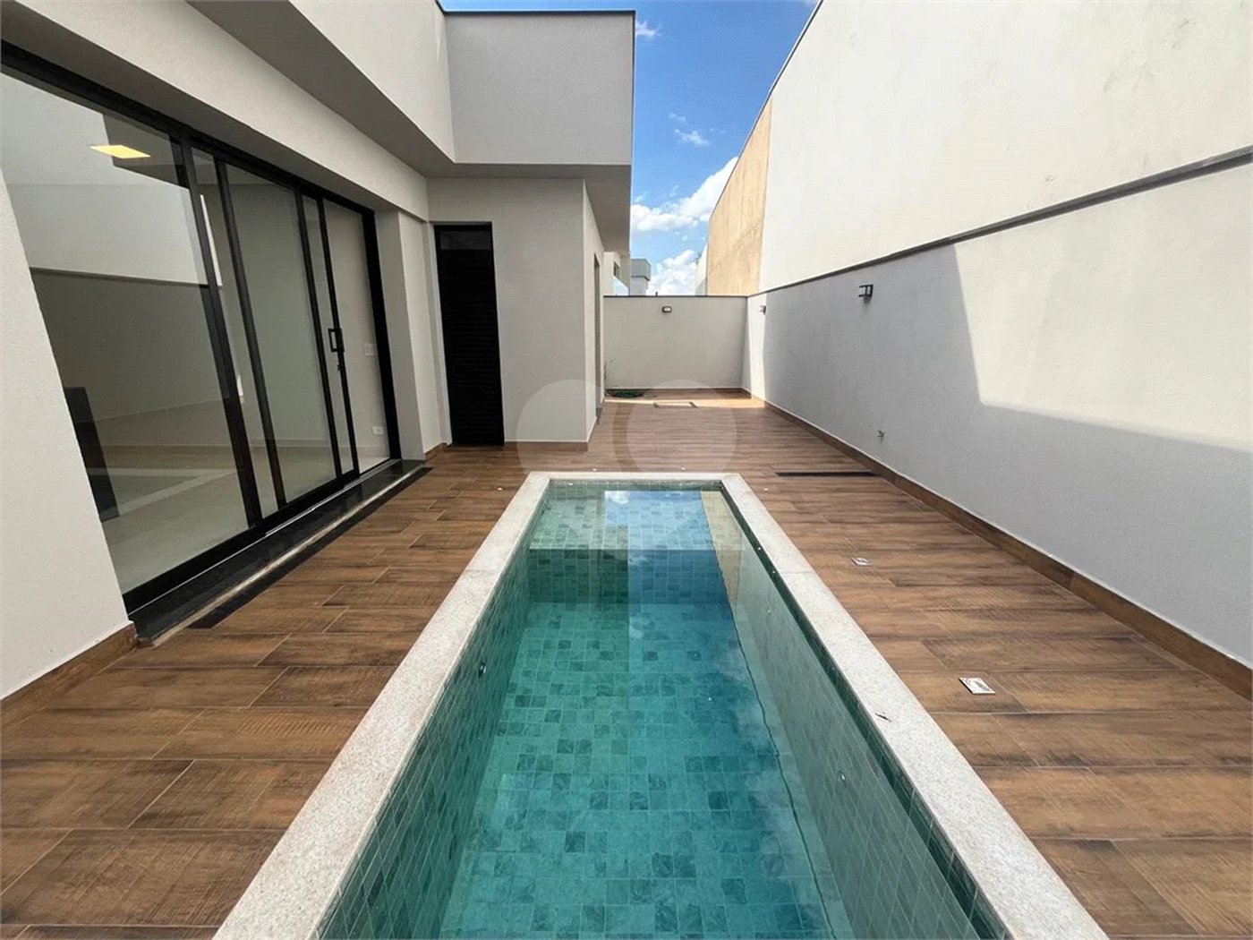 Excelente Casa Plana no Condomínio Bela Vista