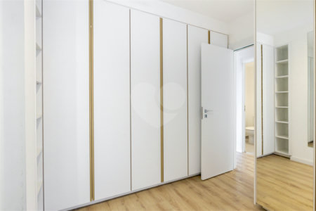 Apartamento à venda com 2 suítes em Pinheiros, São Paulo, SP