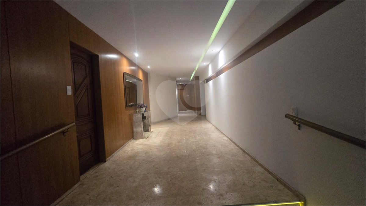 Apartamento à venda com 3 quartos, sendo 1 suíte, em Copacabana, Rio de Janeiro, RJ