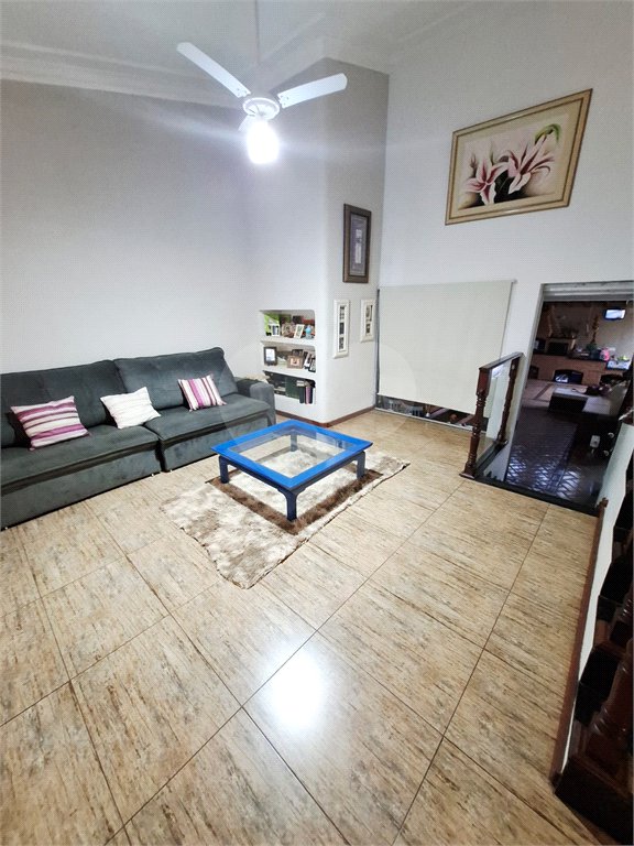 Casa à venda com 3 quartos, sendo 1 suíte, em Jardim São Luiz, Ribeirão Preto, SP
