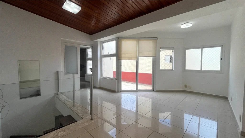 Cobertura à venda com 3 quartos, sendo 2 suítes, em Vila Ipojuca, São Paulo, SP