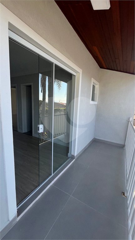 Sobrado à venda com 4 quartos, sendo 3 suítes, em Jardim Paulista, Atibaia, SP