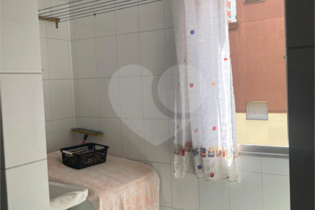 Apartamento à venda com 2 quartos, sendo 1 suíte,  em Jardim Flor da Montanha, Guarulhos, SP
