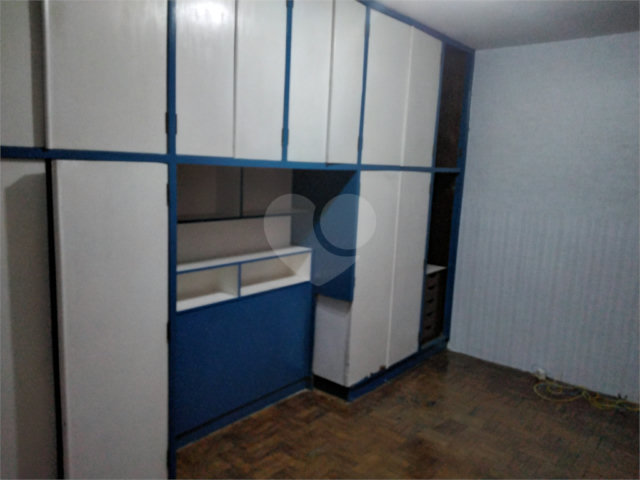 Sobrado à venda com 3 quartos em Bom Retiro, São Paulo, SP