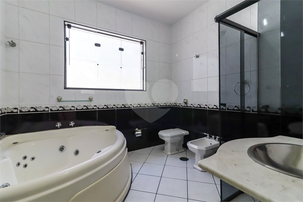 Casa à venda com 3 quartos, sendo 1 suíte,  em Brooklin Paulista, São Paulo, SP