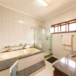 Casa à venda ou para alugar com 4 quartos, sendo 3 suítes, no Centro, Itapetininga, SP