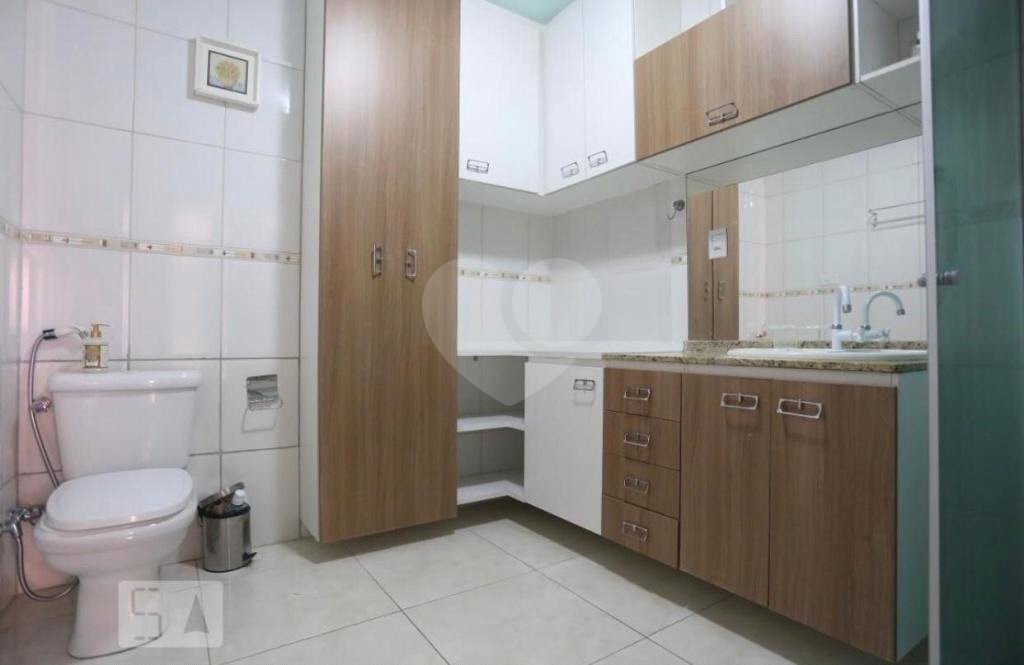 Casa à venda com 2 quartos, sendo 1 suíte,  em Jardim Ivana, São Paulo, SP