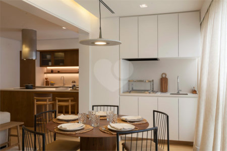 Apartamento à venda com 2 quartos, sendo 1 suíte,  em Pinheiros, São Paulo, SP