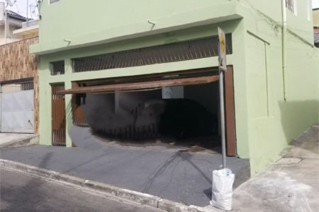 Casa à venda com 3 quartos, sendo 2 suítes, em Jardim Maria Luiza, São Paulo, SP
