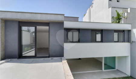 Casa à venda com 4 suítes no condomínio Edifício Jade, São Paulo - SP