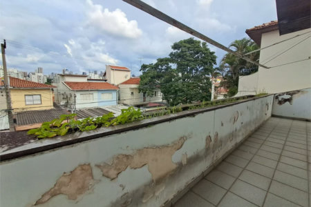 Sobrado à venda com 3 quartos, sendo 1 suíte,  em Vila Romana, São Paulo, SP