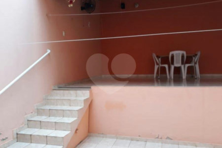 Sobrado à venda com 3 quartos, sendo 1 suíte,  em Chácara Jafet, Mogi das Cruzes, SP