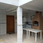 Casa à venda com 4 quartos, sendo 2 suítes, em Vila Petrópolis, Atibaia, SP