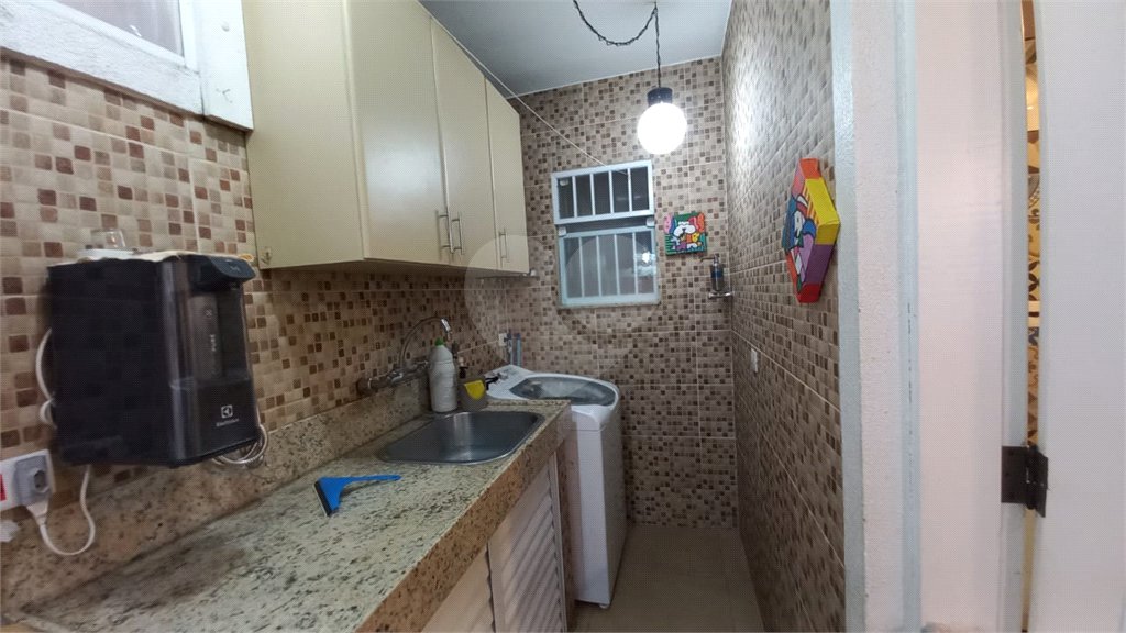 Casa à venda com 3 quartos, sendo 1 suíte, em Jardim Esmeralda, São Paulo, SP