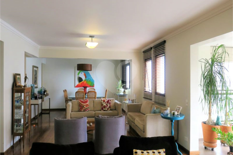 Apartamento à venda com 4 quartos, sendo 3 suítes, em Vila Sônia, São Paulo, SP