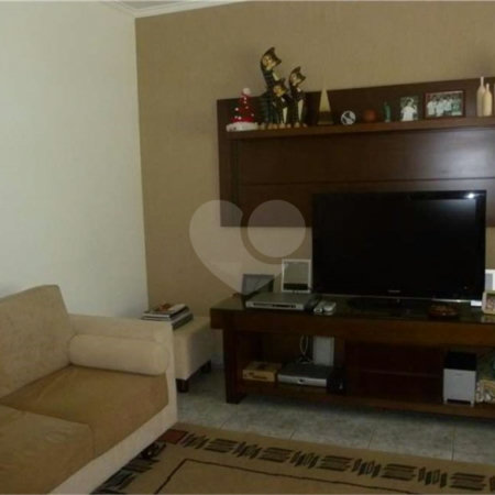 Casa à venda com 3 quartos, sendo 1 suíte, no condomínio Vivenda das Vinhas, Vinhedo - SP