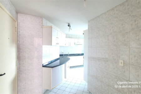 Apartamento à venda com 3 quartos, sendo 1 suíte, em Vila Gilda, Santo André, SP