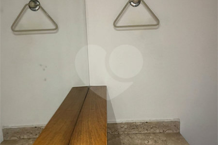 Apartamento à venda com 4 suítes em Vila Uberabinha, São Paulo, SP