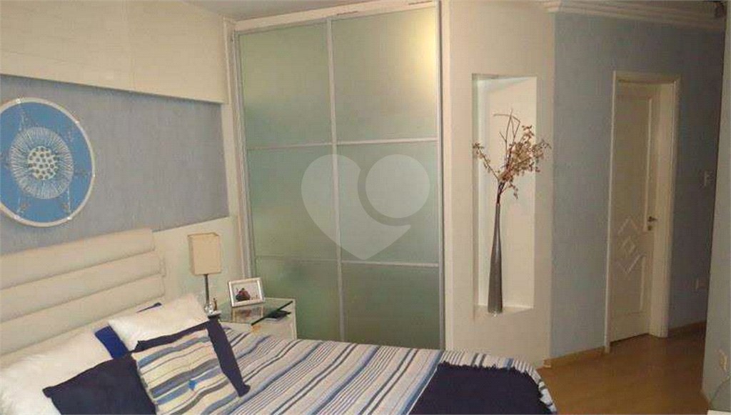 Apartamento à venda com 4 quartos, sendo 3 suítes,  em Santa Teresinha, São Paulo, SP