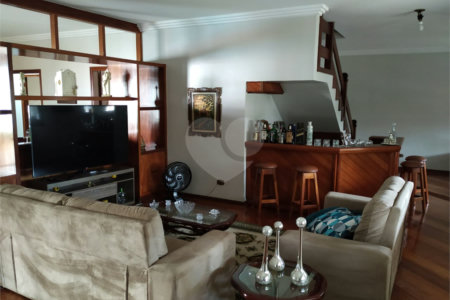 Casa à venda com 5 quartos, sendo 3 suítes,  no condomínio Portella, Itu - SP
