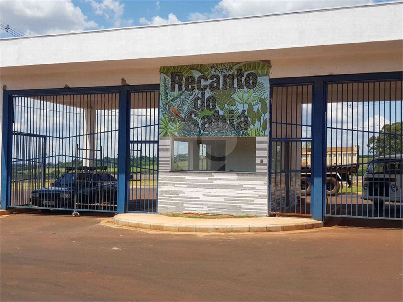 Terreno para venda, dispondo de 251,00 m² .