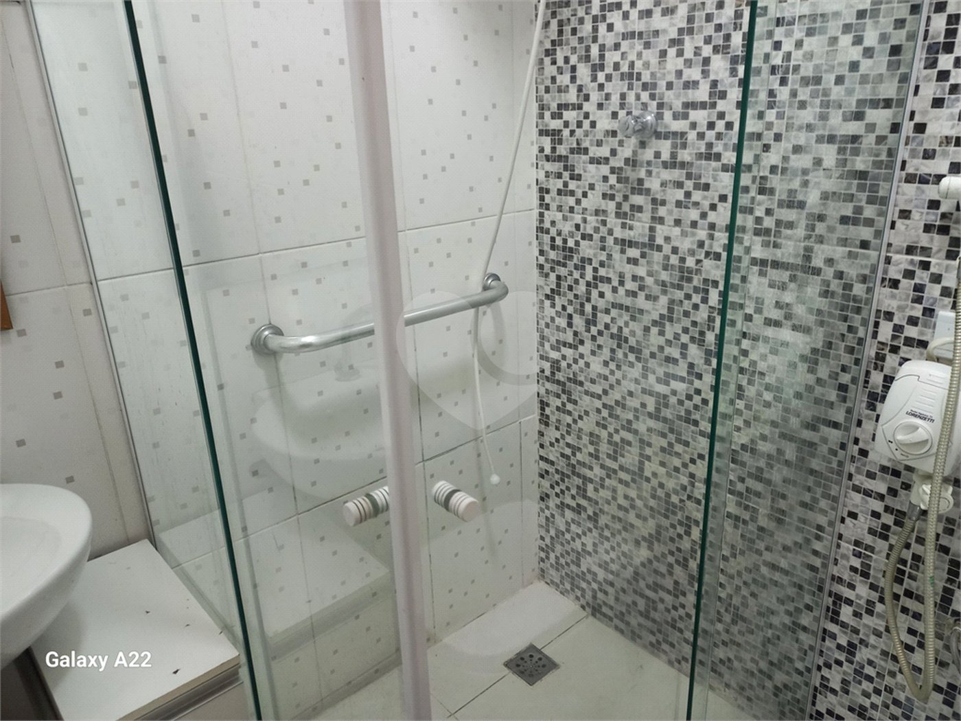 Sobrado à venda com 3 quartos, sendo 1 suíte, em Guaiaúna, São Paulo, SP