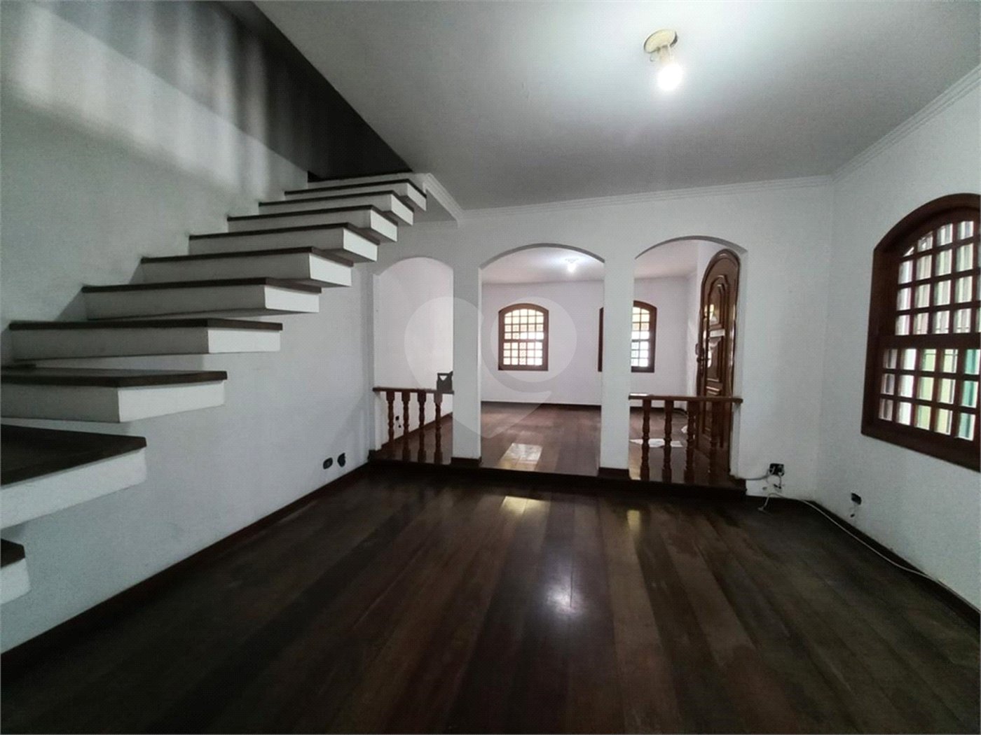 Casa à venda com 3 quartos, sendo 1 suíte, em Jardim das Vertentes, São Paulo, SP