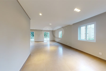 Apartamento à venda com 3 quartos, sendo 1 suíte, em Higienópolis, São Paulo, SP