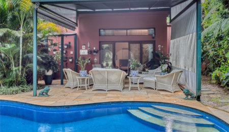 Casa à venda com 5 quartos, sendo 4 suítes,  em Brooklin Velho, São Paulo, SP