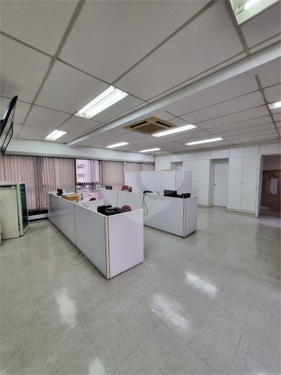 Sala à venda em Chácara Santo Antônio, São Paulo, SP