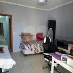 Sobrado à venda com 3 quartos, sendo 1 suíte, em Vila Gustavo, São Paulo, SP