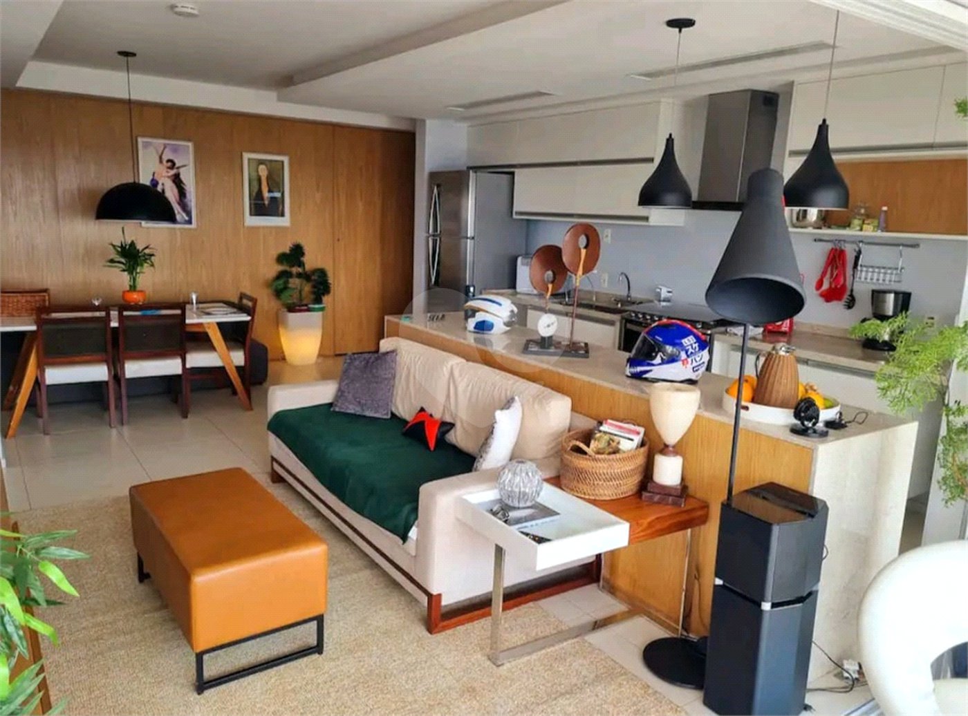 Apartamento à venda com 2 quartos, sendo 1 suíte, em Pinheiros, São Paulo, SP