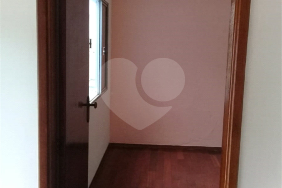 Sobrado à venda com 3 quartos em Tremembé, São Paulo, SP